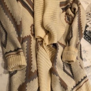Beautiful roxy oversized cardigan sweater SZmedium